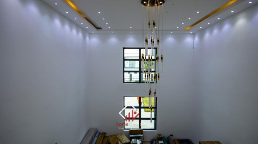 Luxury 4-Bedroom Mansion with Cinema Room and Boys’ Quarters in Adjiringanor | Samsvista