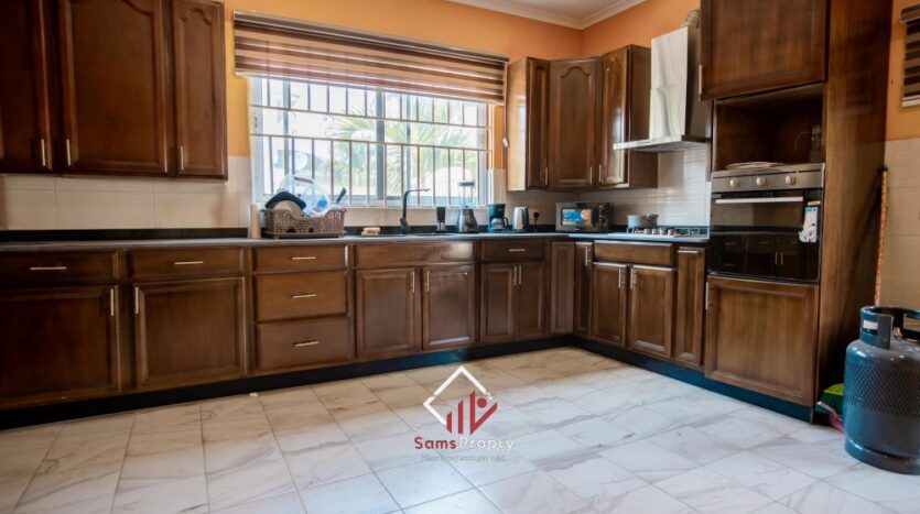 Luxurious 4-Bedroom Mansion with Boys’ Quarters in NTHC Adjiringanor | Samsvista