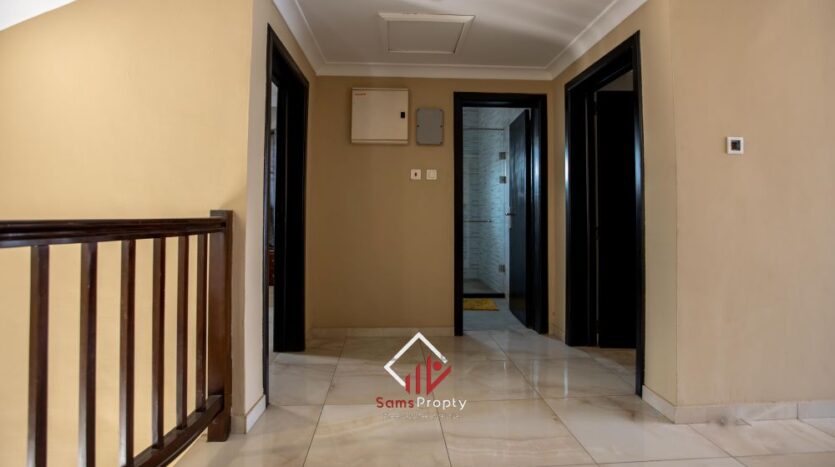 Luxurious 4-Bedroom Mansion with Boys’ Quarters in NTHC Adjiringanor | Samsvista