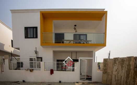 Luxurious 4-Bedroom Residence C in Serene Gated Community at Community 18| samsvista