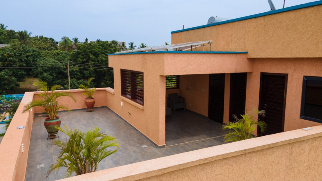 Luxurious 4-Bedroom Beach Retreat @ PQAccra Housing – Kokrobitey | Short Stay