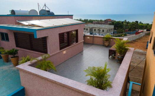 LUXURIOUS 4-BEDROOM @ PQACCRA HOUSING (Brown Apartment) | SAMSVISTA